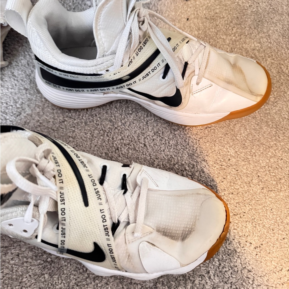Nike React Hyper Set Volleyball Shoes - image 3